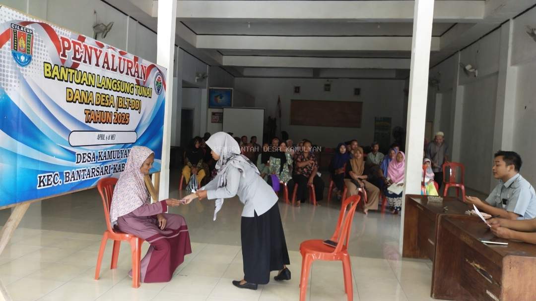 PENYALURAN BLT-DD BULAN APRIL MEI TAHUN ANGGARAN 2025 UNTUK 50 KPM