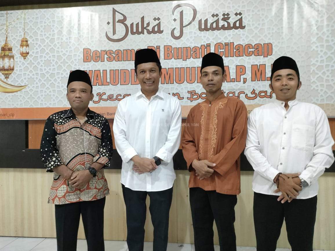 SEKDES KAMULYAN HADIRI BUKA BERSAMA PJ BUPATI CILACAP DI TINGKAT KECAMATAN BANTARSARI 